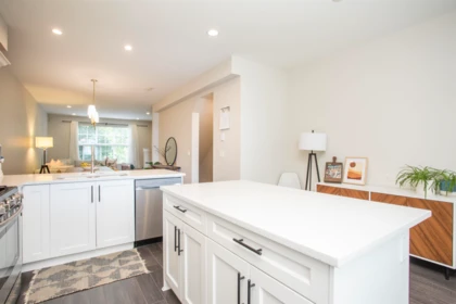 43 2469 164 Street, Surrey, BC, Surrey — Townhouse for sale