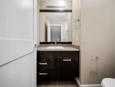 Walk-In Closet Photo of 40 34248 King Road, Abbotsford, BC