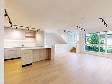 Primary Bedroom Photo of 3930 Dumfries Street, Vancouver, BC