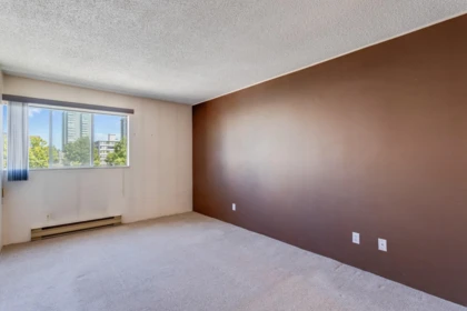 Powder Room Photo of 703 550 Eighth Street, New Westminster, BC