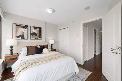 Guest Bathroom Photo of 707 1068 W Broadway, Vancouver, BC