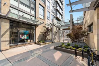 Swimming Pool Photo of 707 1068 W Broadway, Vancouver, BC