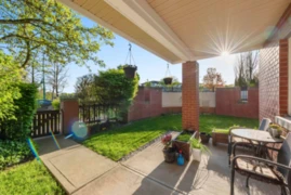 1 19505 68a Avenue, Surrey, BC