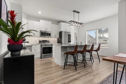 Breakfast Nook Photo of 46409 Bedford Parkway, Chilliwack, BC