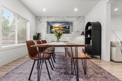 Kitchen Island Photo of 46409 Bedford Parkway, Chilliwack, BC