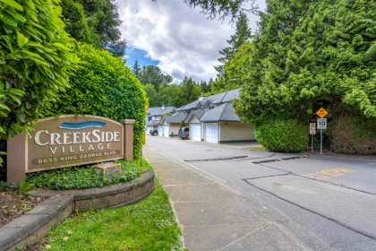 121 8655 King George Boulevard, Surrey, BC, Surrey — Townhouse for sale