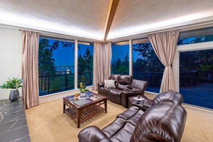 Living Room Photo of 3980 Bayridge Avenue, West Vancouver, BC