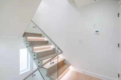 Laundry Room Photo of 2 456 E 38th Avenue, Vancouver, BC