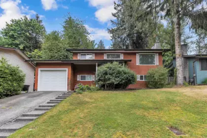 35224 Mckee Road, Abbotsford, BC, Abbotsford — Single Family Residence for sale