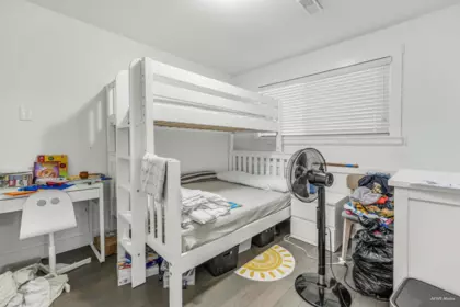 Garage Interior Photo of 2521 Wilding Crescent, Langley, BC