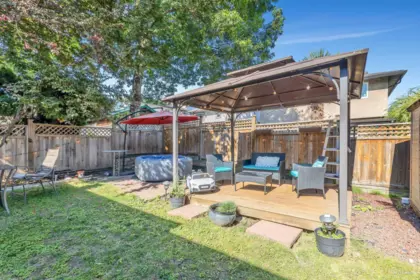 Outdoor Deck Photo of 2521 Wilding Crescent, Langley, BC