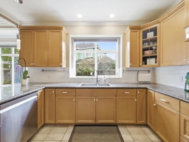 Breakfast Nook Photo of 6260 Richards Drive, Richmond, BC
