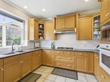 Kitchen Island Photo of 6260 Richards Drive, Richmond, BC