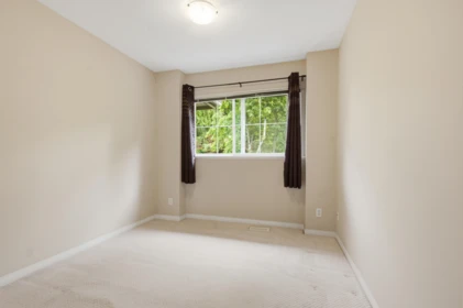 Kitchen Photo of 69 8888 151 Street, Surrey, BC