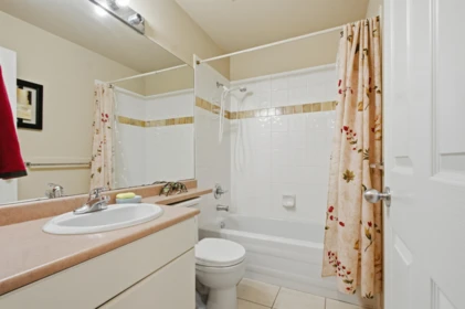 69 8888 151 Street, Surrey, BC, Surrey — Townhouse for sale