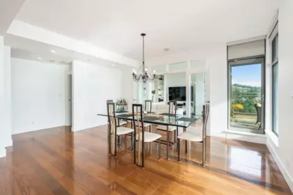 Breakfast Nook Photo of 1101 3335 Cypress Place, West Vancouver, BC