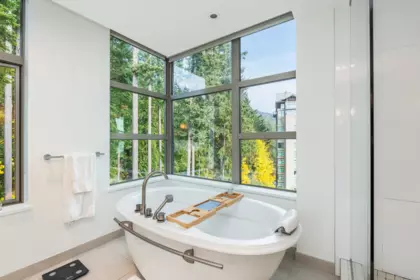 Guest Bathroom Photo of 1101 3335 Cypress Place, West Vancouver, BC