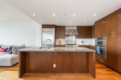 Kitchen Photo of 1101 3335 Cypress Place, West Vancouver, BC