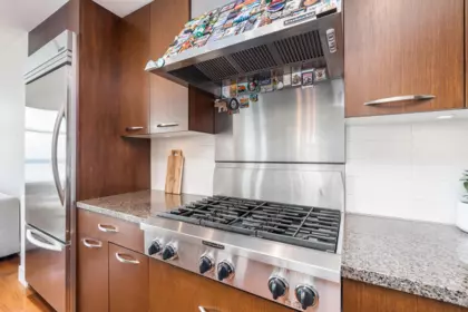 Pantry Photo of 1101 3335 Cypress Place, West Vancouver, BC