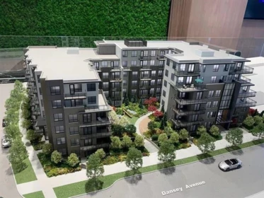 704 599 Dansey Avenue, Coquitlam, BC, Coquitlam — Apartment/Condo for sale