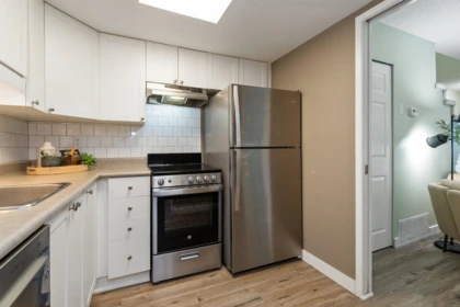 Breakfast Nook Photo of 914 34909 Old Yale Road, Abbotsford, BC