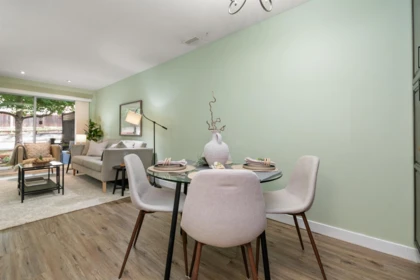 Kitchen Island Photo of 914 34909 Old Yale Road, Abbotsford, BC