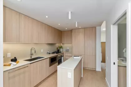 Kitchen Island Photo of 231 2830 Nanaimo Street, Vancouver, BC