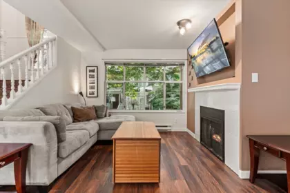 Primary Bedroom Photo of 51 2450 Hawthorne Avenue, Port Coquitlam, BC