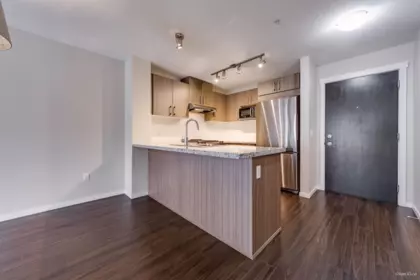 Dining Area Photo of 420 3178 Dayanee Springs Boulevard, Coquitlam, BC