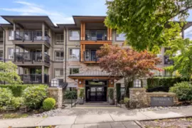420 3178 Dayanee Springs Boulevard, Coquitlam, BC