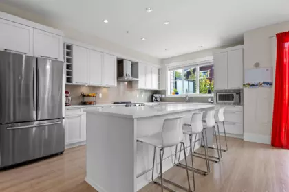 Breakfast Nook Photo of 1 13260 236 Street, Maple Ridge, BC