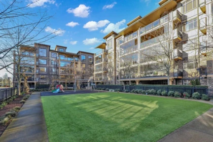 155 8258 207a Street, Langley, BC, Langley — Apartment/Condo for sale