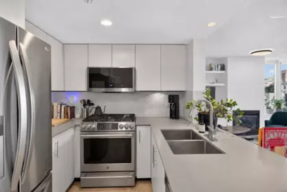 Guest Bathroom Photo of 502 120 Milross Avenue, Vancouver, BC