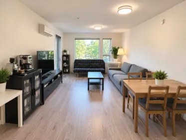 Kitchen Island Photo of 218 9399 Tomicki Avenue, Richmond, BC