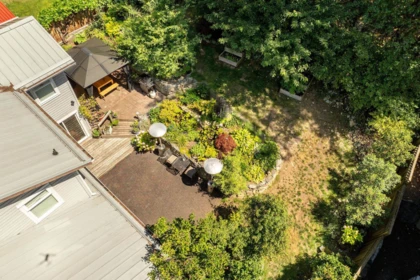 1529 Whitesails Drive, Bowen Island, BC, Bowen island — Single Family Residence for sale