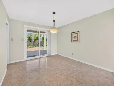 Breakfast Nook Photo of 8251 Coldfall Court, Richmond, BC