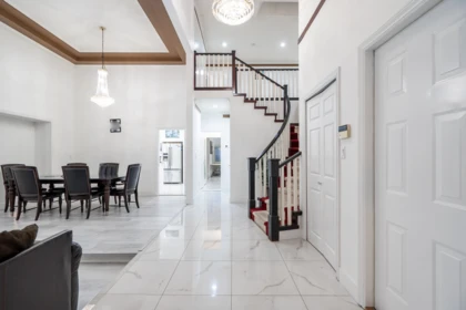 Family Room Photo of 9534 124 Street, Surrey, BC