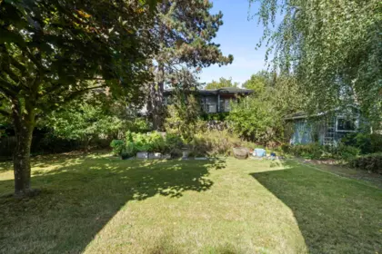Primary Bedroom Photo of 3471 Trumond Avenue, Richmond, BC