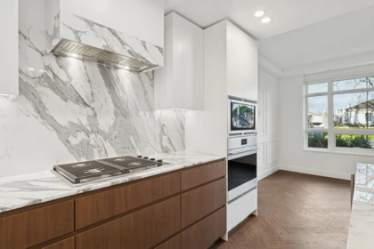Powder Room Photo of 101 3668 W 10th Avenue, Vancouver, BC