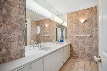 Powder Room Photo of 5508 Cedardale Court, Burnaby, BC