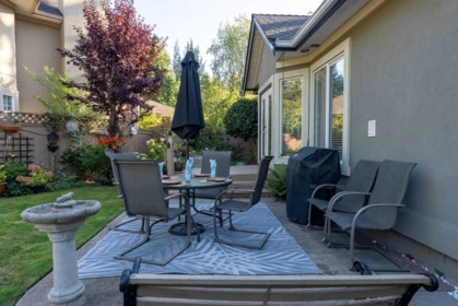 Garden / Landscaping Photo of 2230 140 Street, Surrey, BC