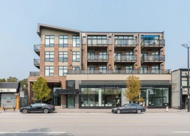 305 4223 Hastings Street, Burnaby, BC, Burnaby — Apartment/Condo for sale