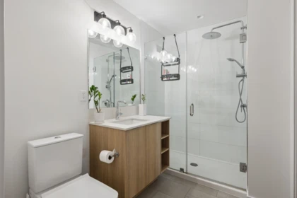 Primary Bathroom Photo of 305 4223 Hastings Street, Burnaby, BC