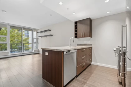 Kitchen Island Photo of 711 1708 Columbia Street, Vancouver, BC