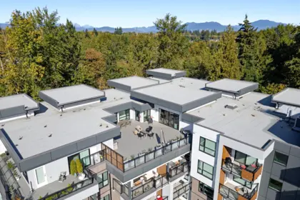 205 3182 Gladwin Road, Abbotsford, BC, Abbotsford — Apartment/Condo for sale