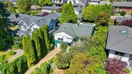 1235 Jefferson Avenue, West Vancouver, BC, West vancouver — Single Family Residence for sale