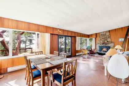 Kitchen Photo of 498 Marine Turnabout, Mayne Island, BC