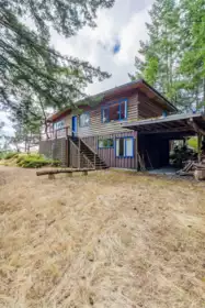 498 Marine Turnabout, Mayne Island, BC, Mayne Island — Single Family Residence for sale