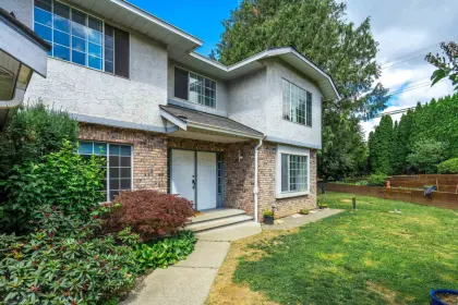1955 Griffiths Road, Abbotsford, BC, Abbotsford — Single Family Residence for sale