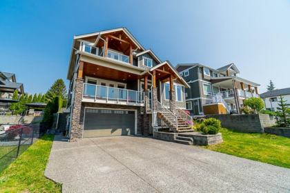 33773 Knight Avenue, Mission, BC, Mission — Single Family Residence for sale